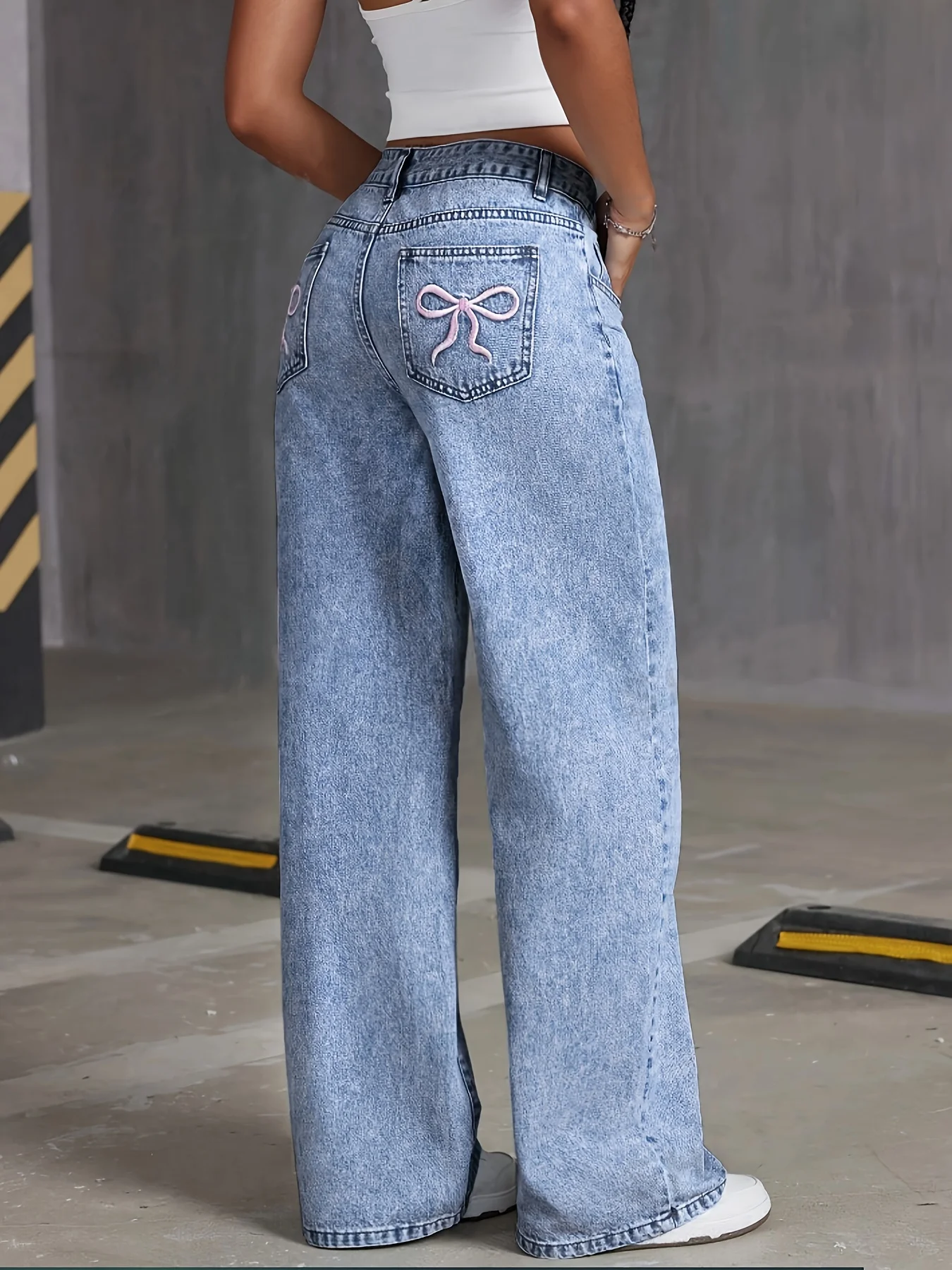 Women's Back Pocket Bow Embroi - Mom Jeans Women 리뷰 및 가격